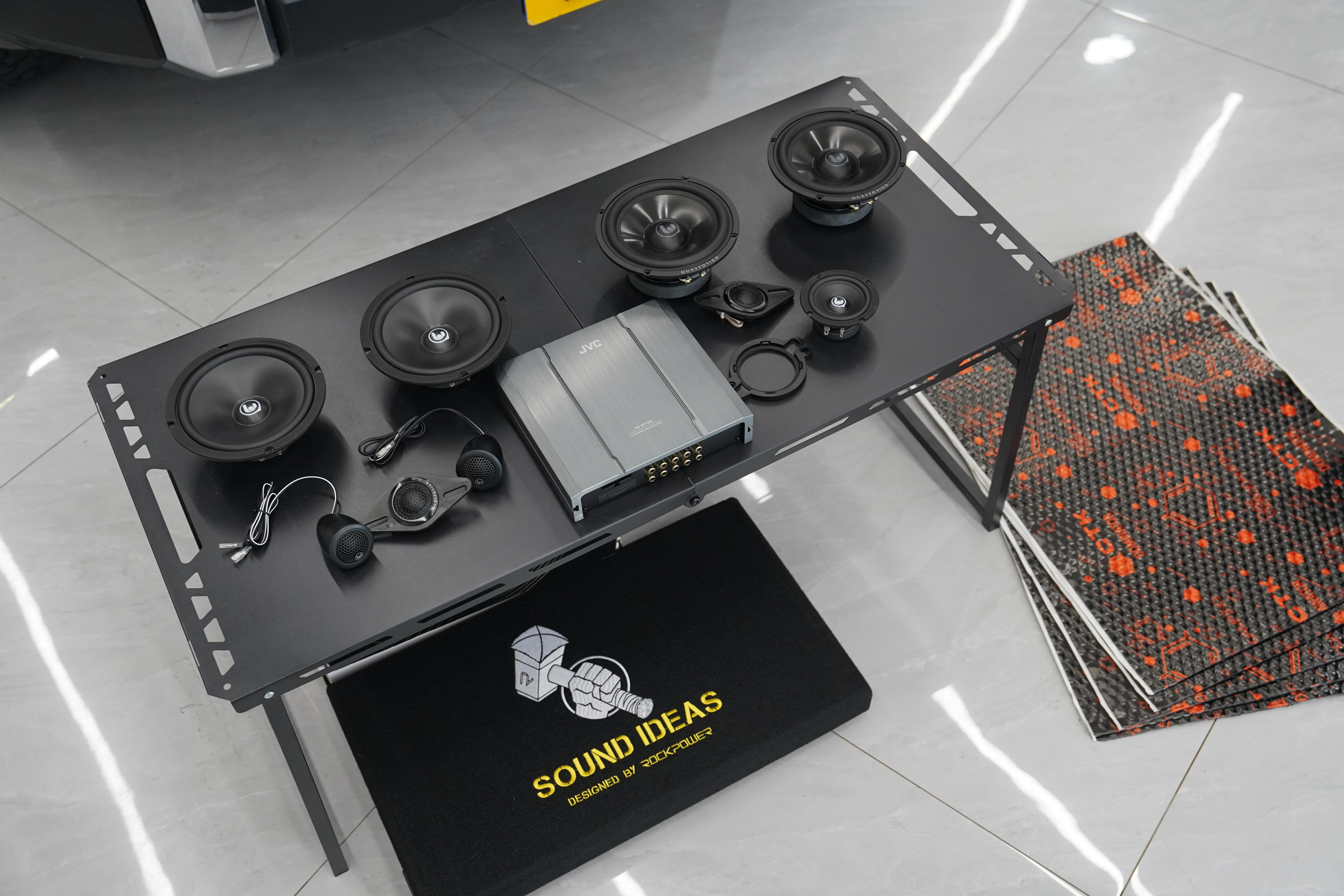 意大利卓傲 Atto 1 雅幕 + Odeon 奥德翁系列器材近景