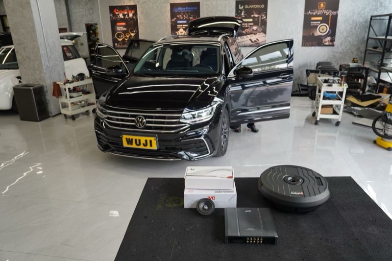 大众途昂汽车音响改装升级-JVC 10路功放驱动全车+卓傲中置中音强化人声与中频+Audio备胎低音炮备胎位无损安装不占后备箱-义乌无极WUJI汽车音响